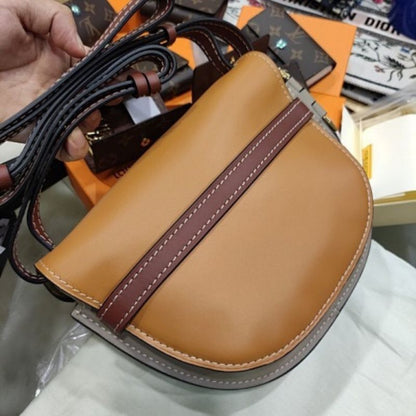 Loewe Gate saddle-shaped crossbody Bag