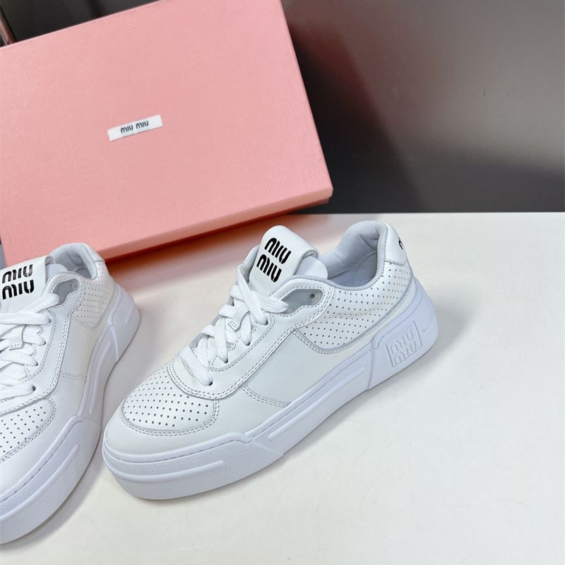 Miu Miu low-top style Suede Sneakers,