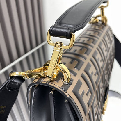 Fendi Kan U shoulder bag