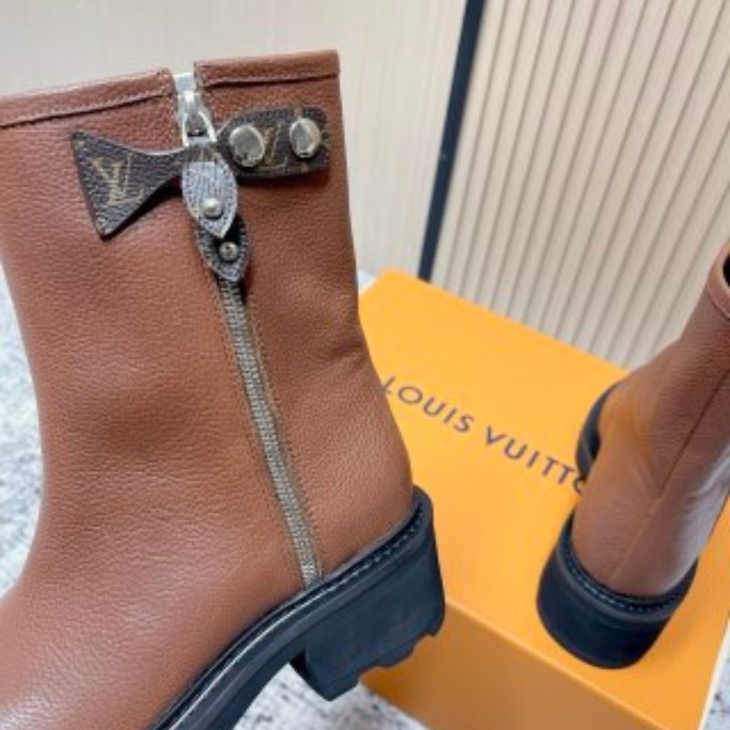Louis Vuitton LV Territory Reworked Flat Boot in Cognac brown.