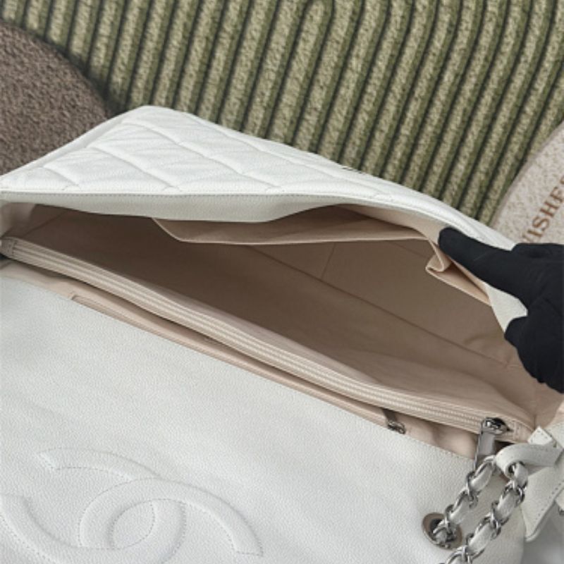 Chanel 24C Large Hobo Bag in White Grained Calfskin (Caviar) leather.