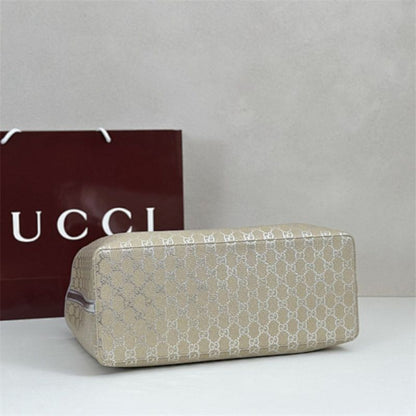 Gucci GG Emblem Medium Tote Bag