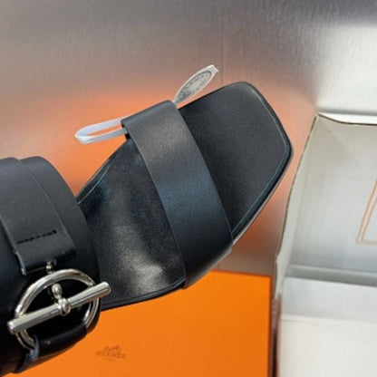 Hermès Ilona 90 Sandals in noir (black) calfskin,