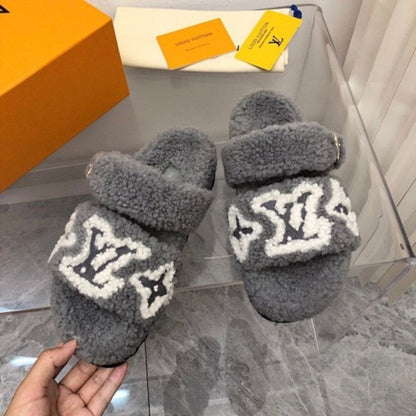 Louis Vuitton Paseo Flat Comfort Mules