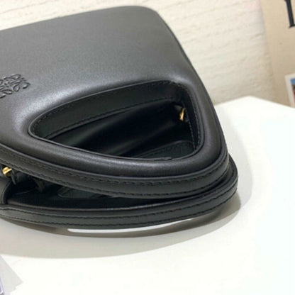 Loewe Architects A Handbag