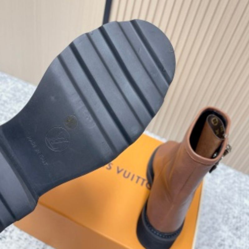 Louis Vuitton LV Territory Reworked Flat Boot in Cognac brown.