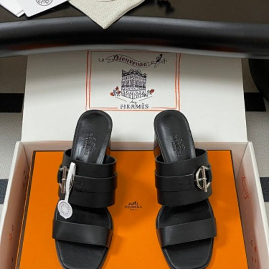 Hermès Kute 60 sandals