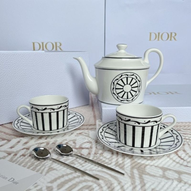 Dior Maison Monsieur Dior tea set, designed by Cordelia de Castellane.