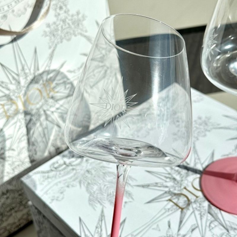 Christian Dior Hexagram crystal wine glasses,