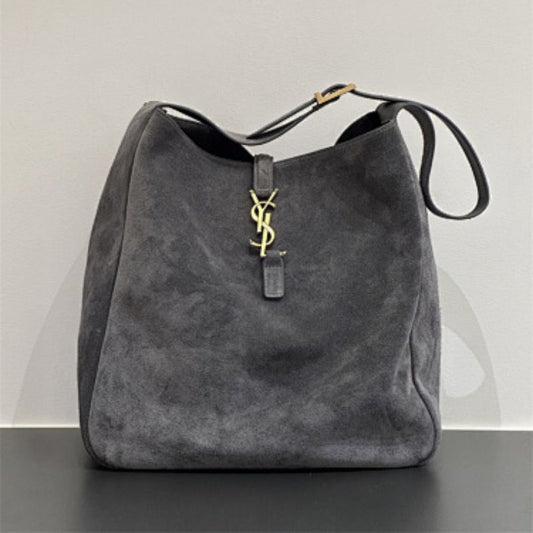 Saint Laurent Le 5 À 7 Supple Small in suede Bag.