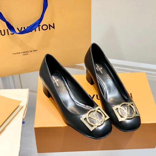 Louis Vuitton Madeleine Pump.