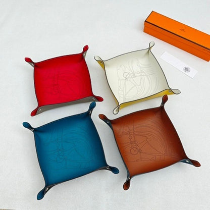 Hermès leather change trays