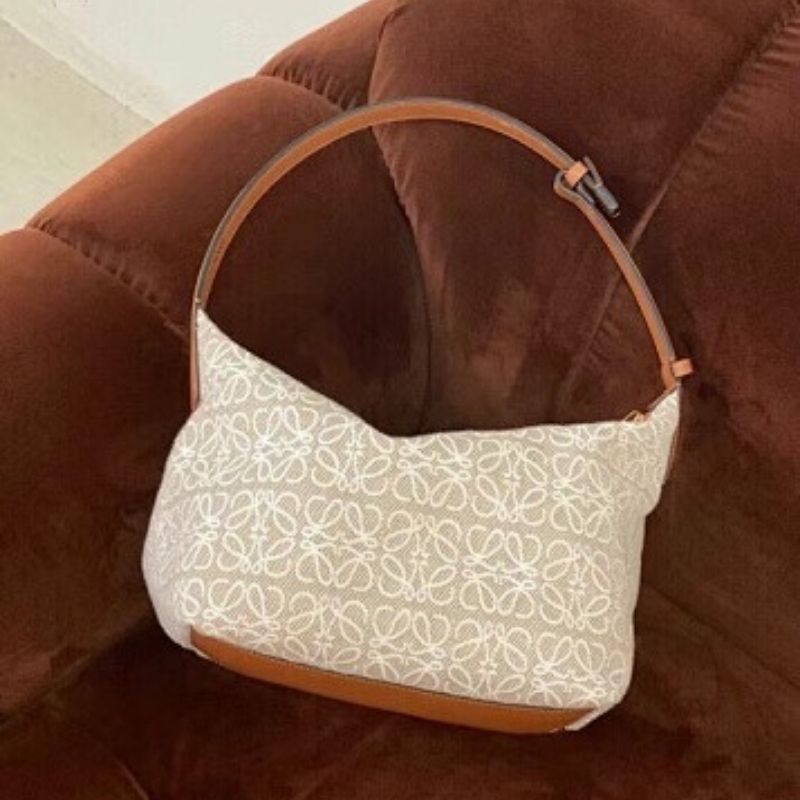 Loewe Cubi Anagram bag