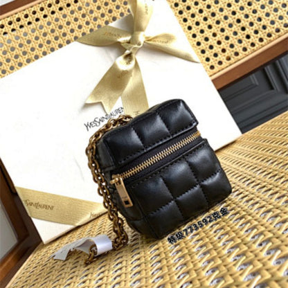 Saint Laurent Cassandre Matelassé Carré Mini Cube