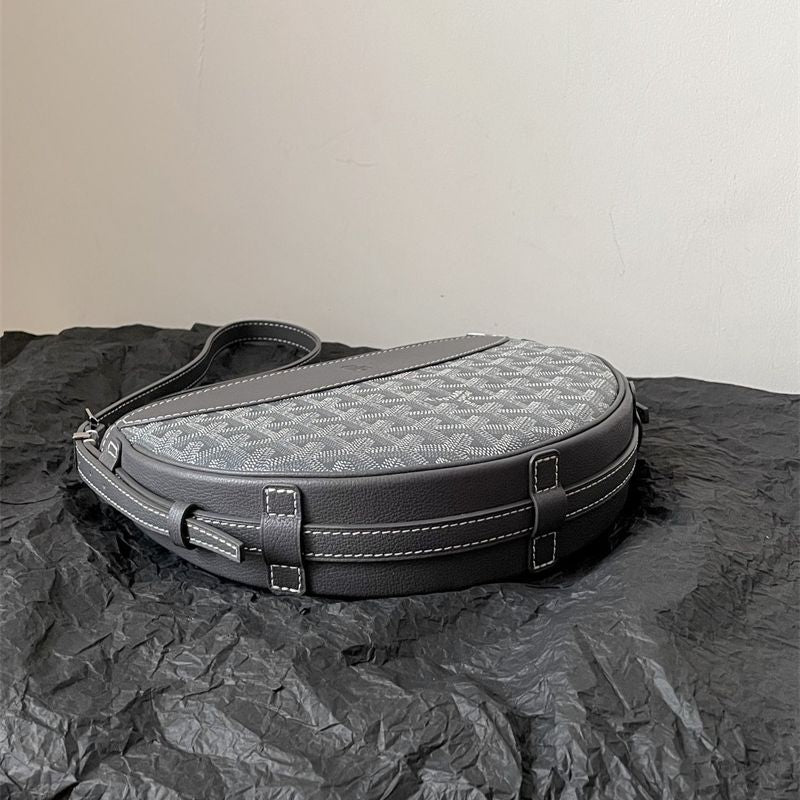 Goyard Hirondelle bag