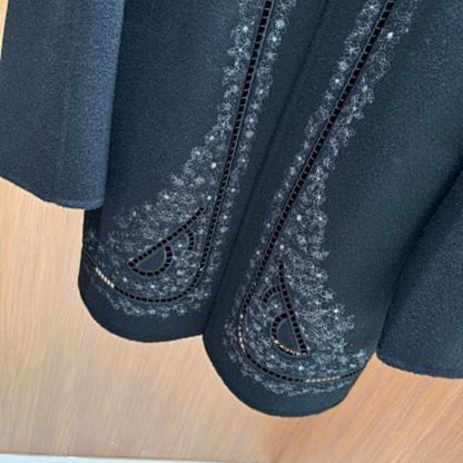 Hermes  long-sleeved coat  with white embroidery