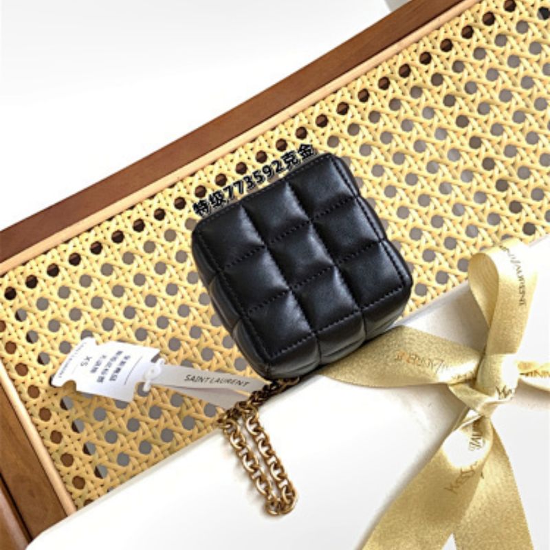 Saint Laurent Cassandre Matelassé Carré Mini Cube