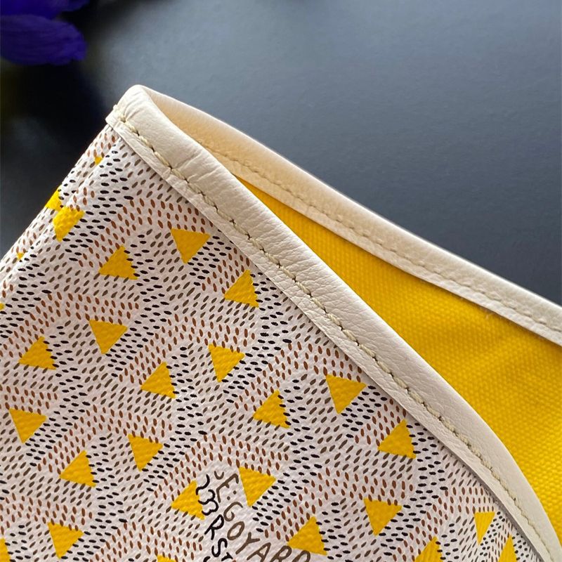 Goyard Saint Louis Claire Voie tote bag in white with a yellow interior