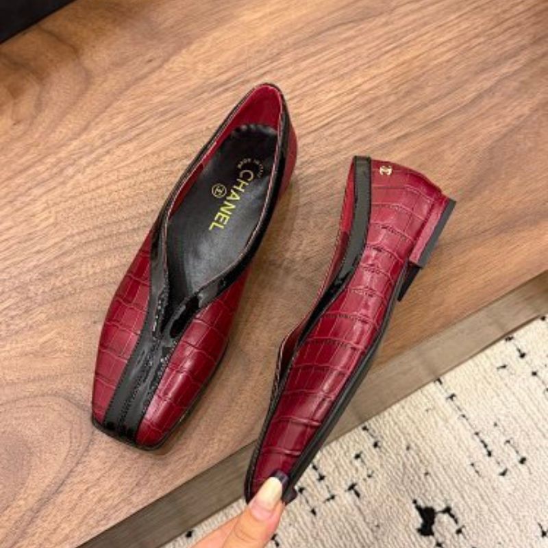 Chanel Burgundy Croc-Embossed Loafers