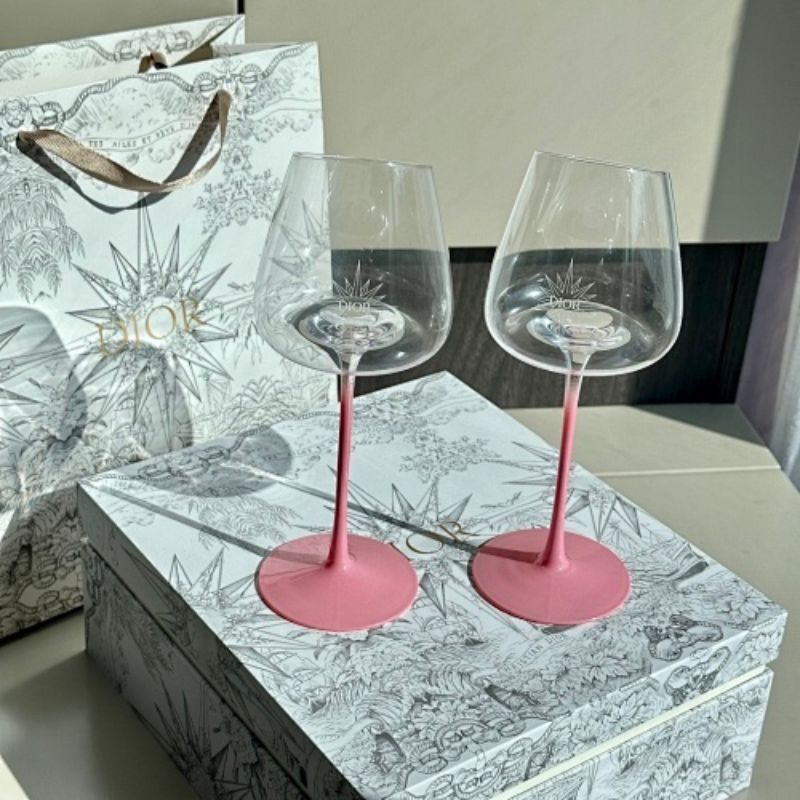 Christian Dior Hexagram crystal wine glasses,