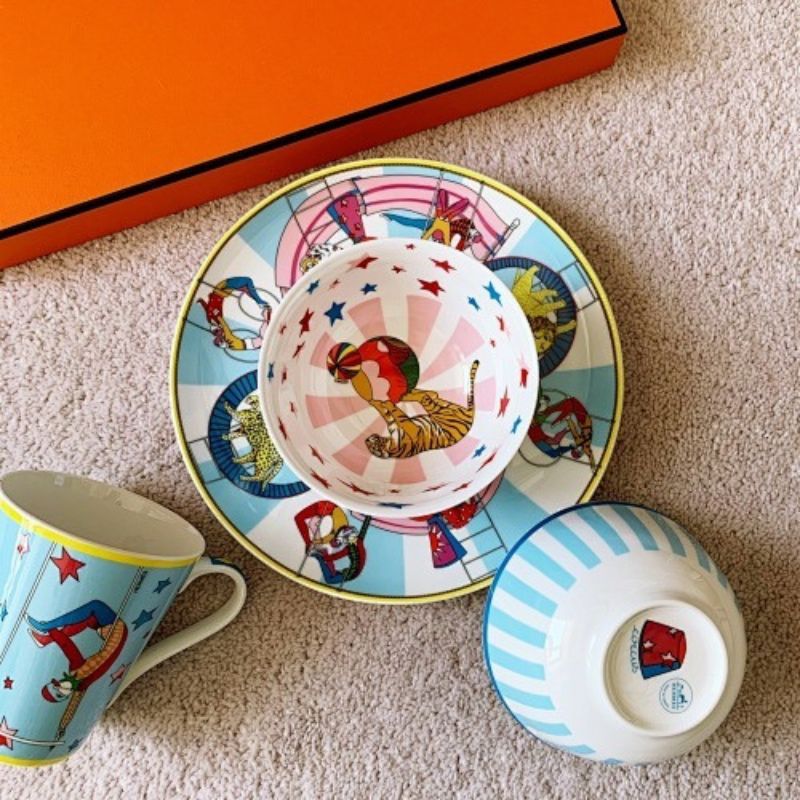 Hermès Circus porcelain collection