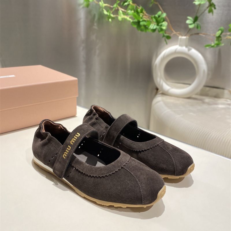 Miu Miu logo-strap ballet flats.