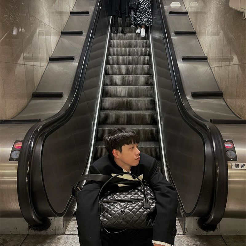 Saint Laurent ES Giant Travel Bag