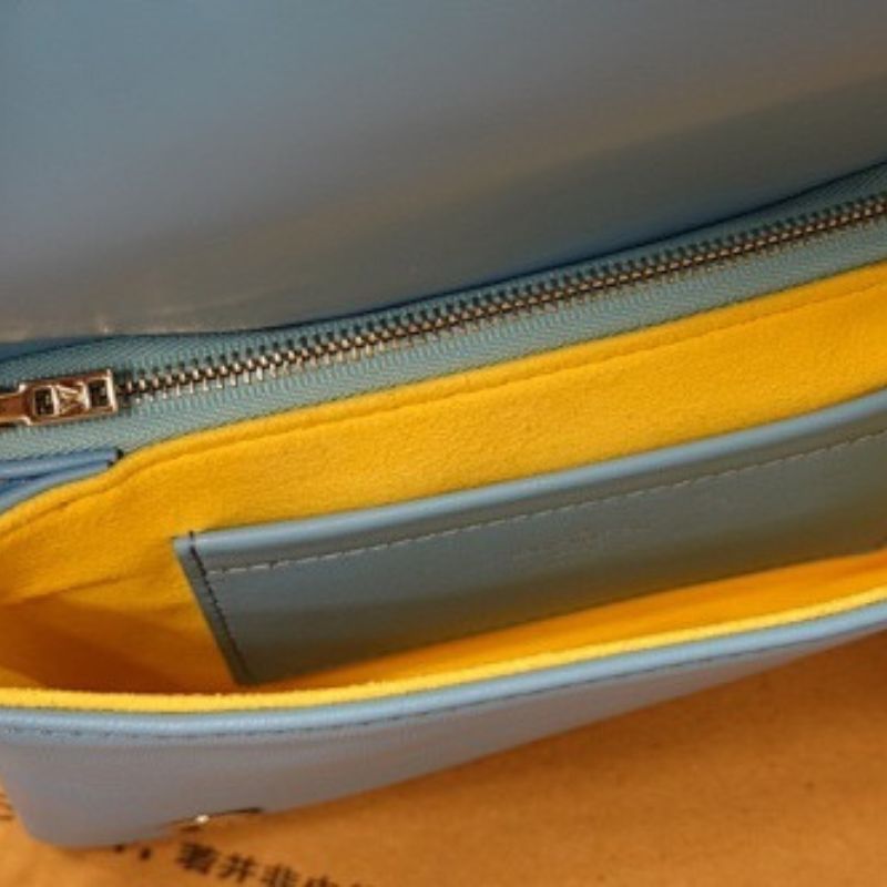 Louis Vuitton Pochette Coussin