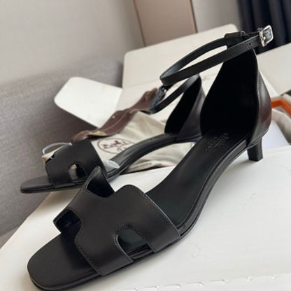 Hermès Oasis  "H" cut-out strap Sandals