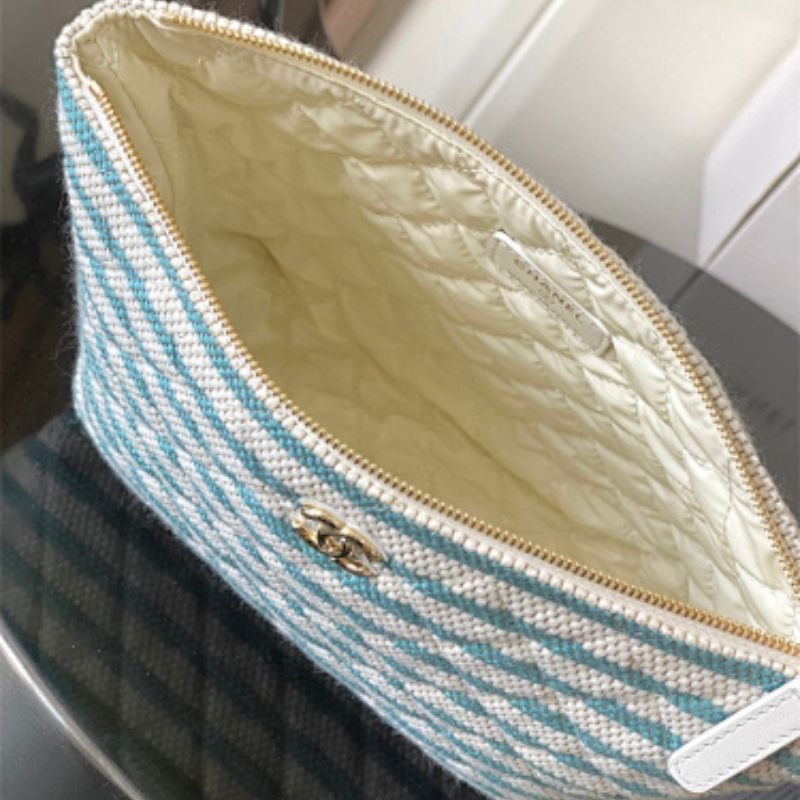 Chanel Zipped Case Cruise 2025/26 Collection