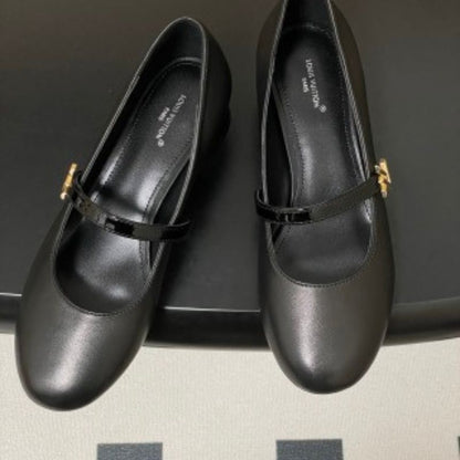 Louis Vuitton Darling Ballerinas in black.
