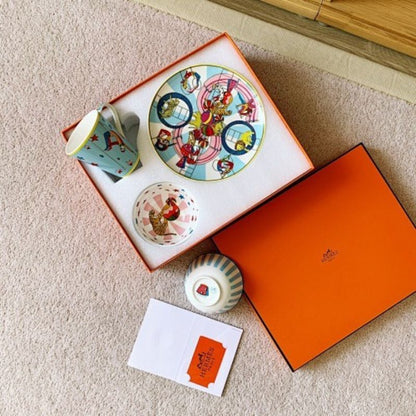 Hermès Circus porcelain collection