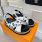 Louis Vuitton in white monogram canvas Sandals