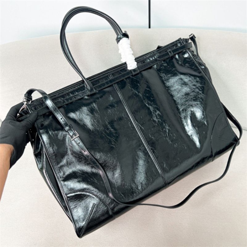 Prada Bonnie Extra-large Leather Handbag in black.