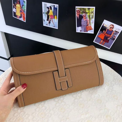 Hermès Jige Elan 29 clutch bags.