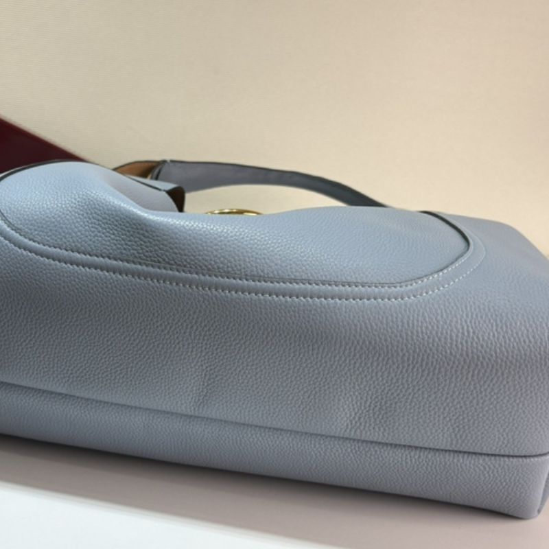 Gucci Softbit Medium Top Handle Bag.