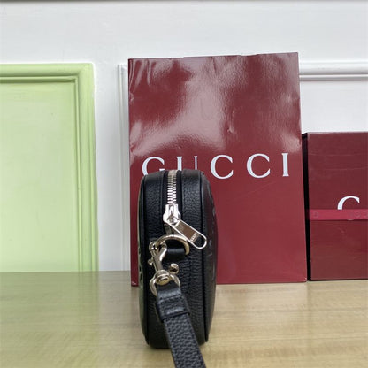 Gucci Jumbo GG Small Pouch in black leather