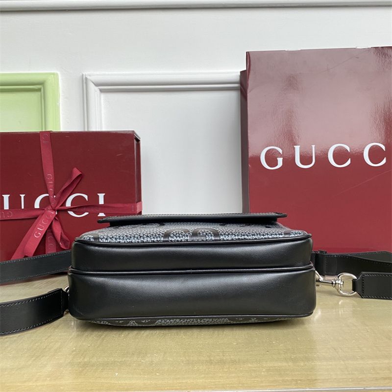 Gucci Jumbo GG small crossbody bag