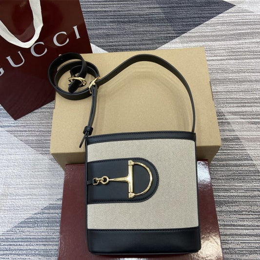 Gucci 73 small bucket bag