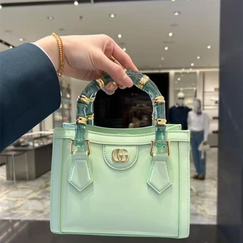 Gucci Diana small tote bag in light green leather