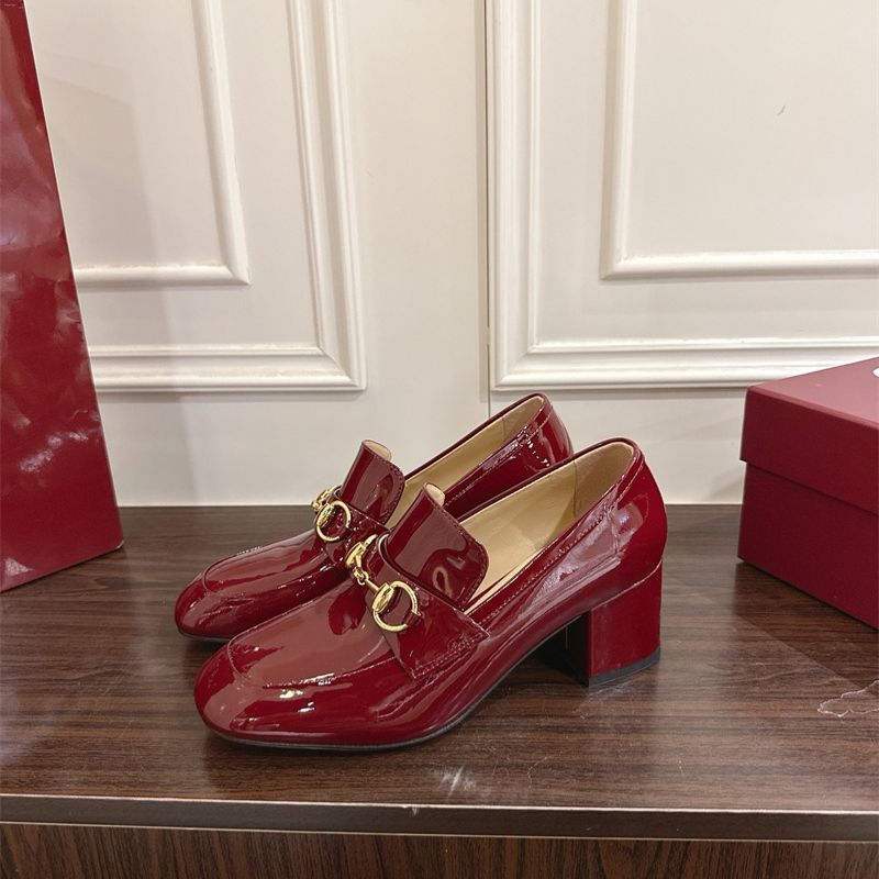 Gucci Women's loafer pump with Horsebi