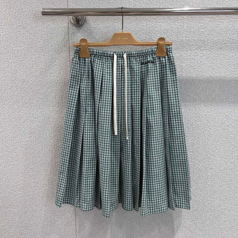 Miu Miu green plaid pleated skirt