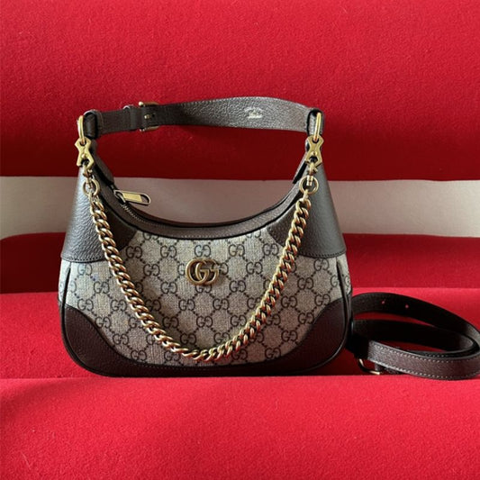 Gucci Aphrodite small shoulder bag.