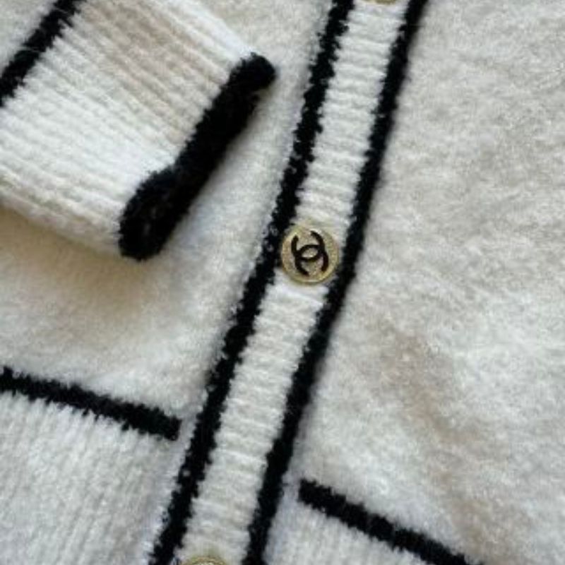 Winter Round Neck Long Sleeve Cardigan
