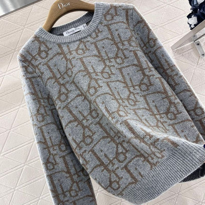 Crew Neck Jacquard Pullover