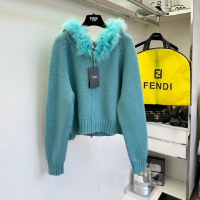 Fendi Hooded Cardigan Fox Fur Collar