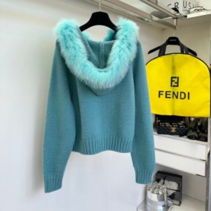 Fendi Hooded Cardigan Fox Fur Collar