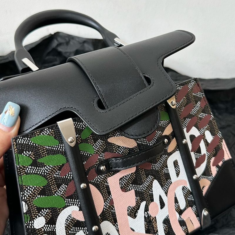 Goyard Saigon Bag