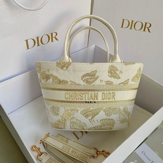 Dior Hat Basket White Gold-Tone Macrocannage Embroidery Bag