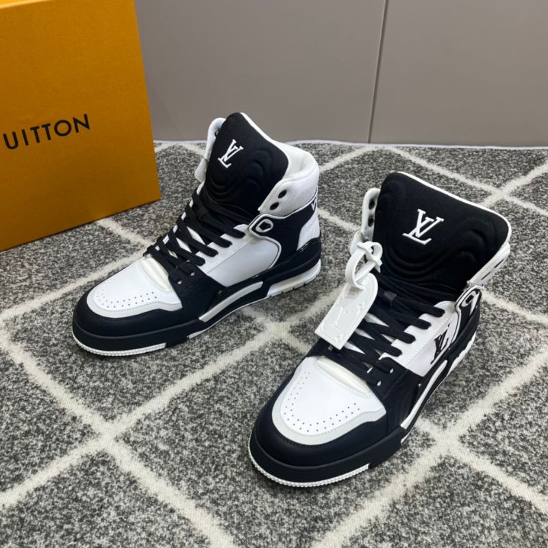 LV Trainer Mid Top Boot